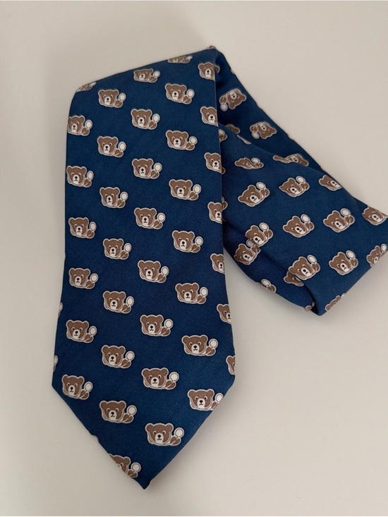 Vineyard Vines Other - Vineyard Vines Custom Collection Childrens National Hospital Themed Silk Tie